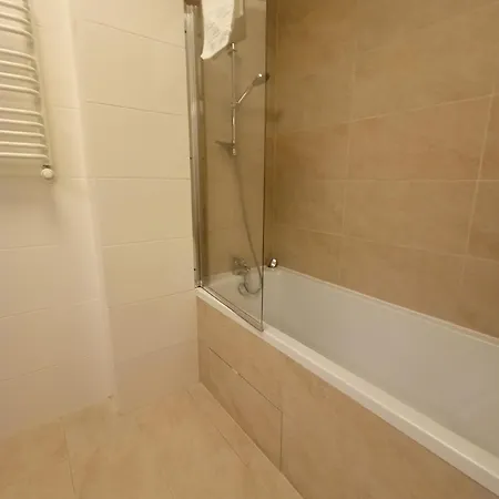 Apartamento Zlatarooms 110 *