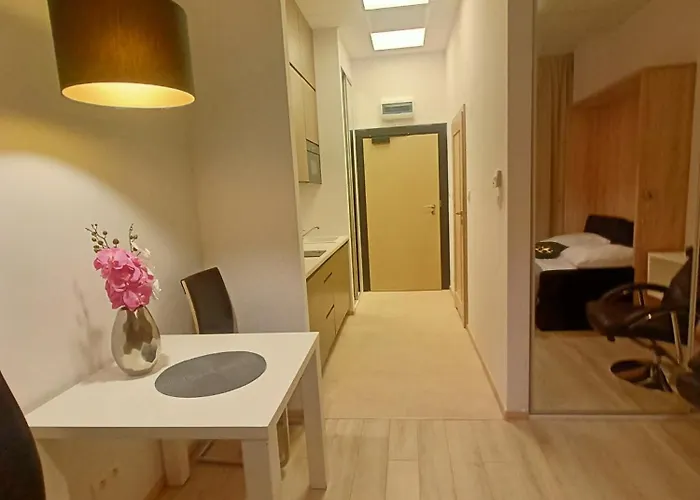 Zlatarooms 110 * Varsó